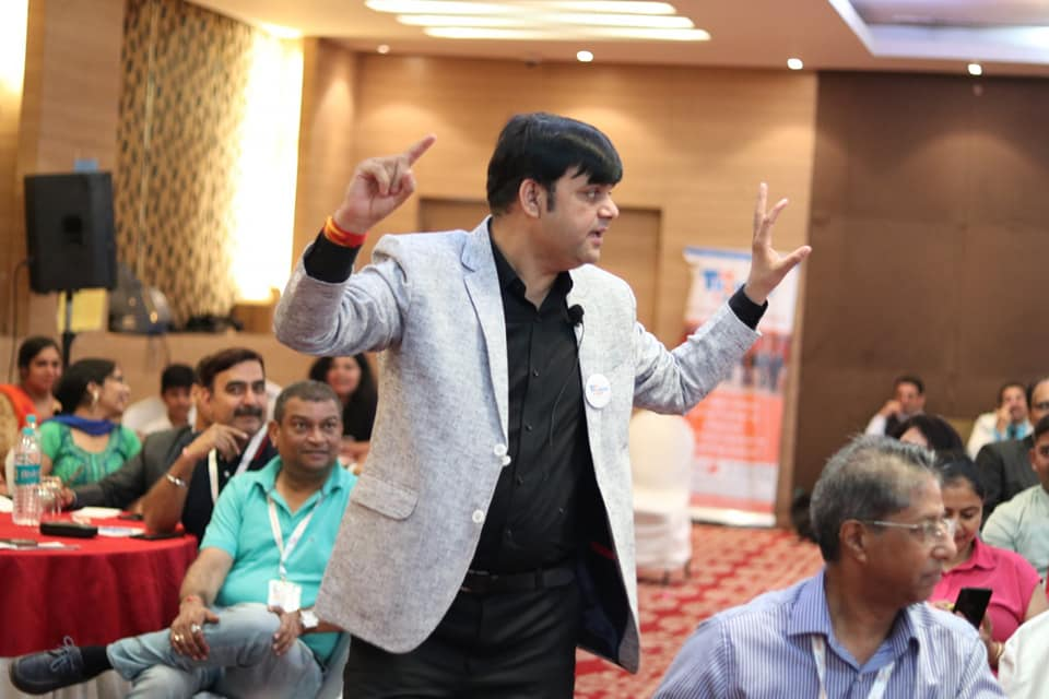 Amar Choudhary interacting with participants